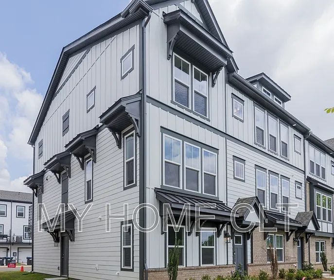 1816 Alexander Village Main Dr — Photo 1