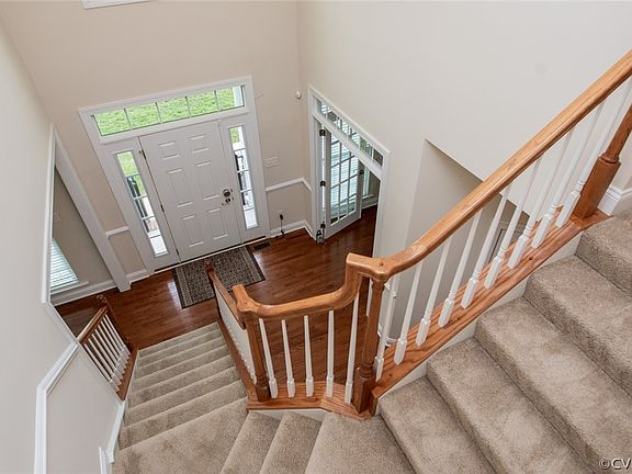 3rd image of 4938 Amberwell Place Gln