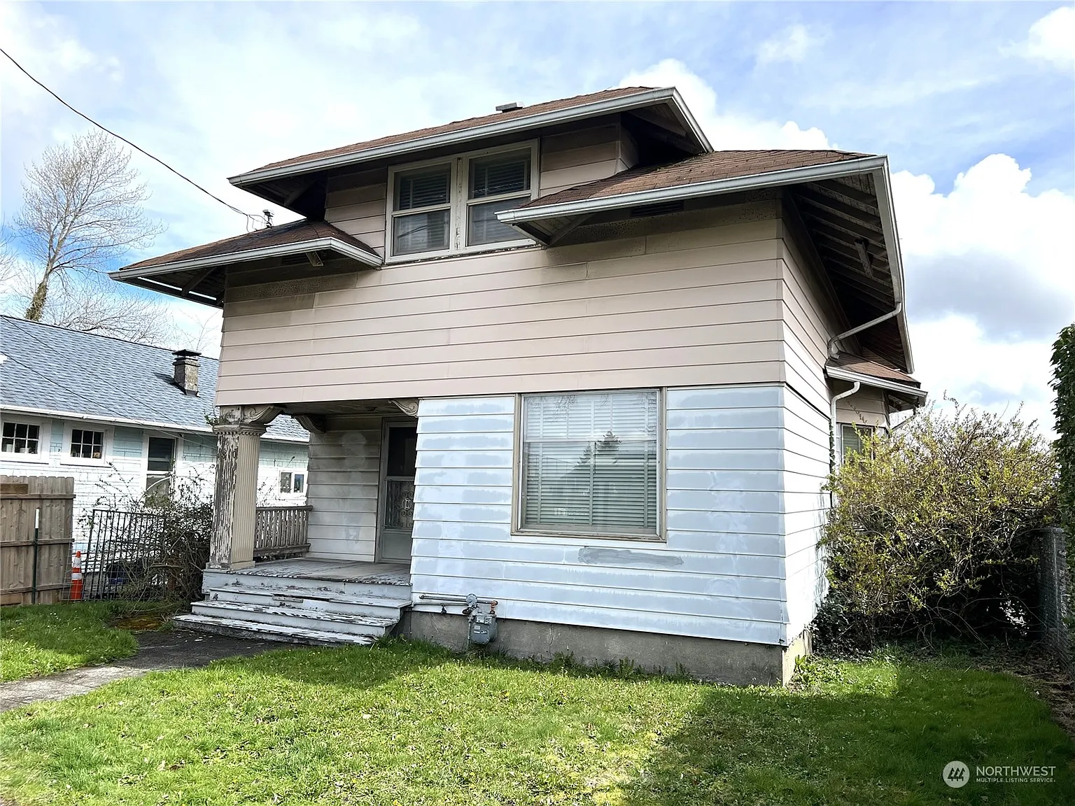1810 14th Avenue S photo 1