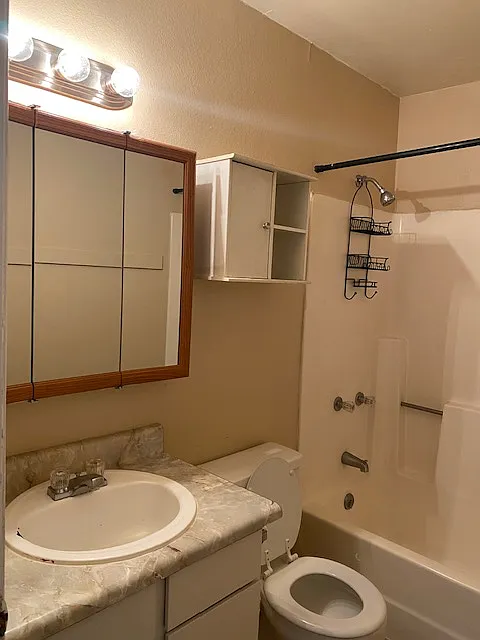 520 S Verde St — Photo 4
