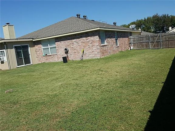 4th image of 238 Lake Travis Dr