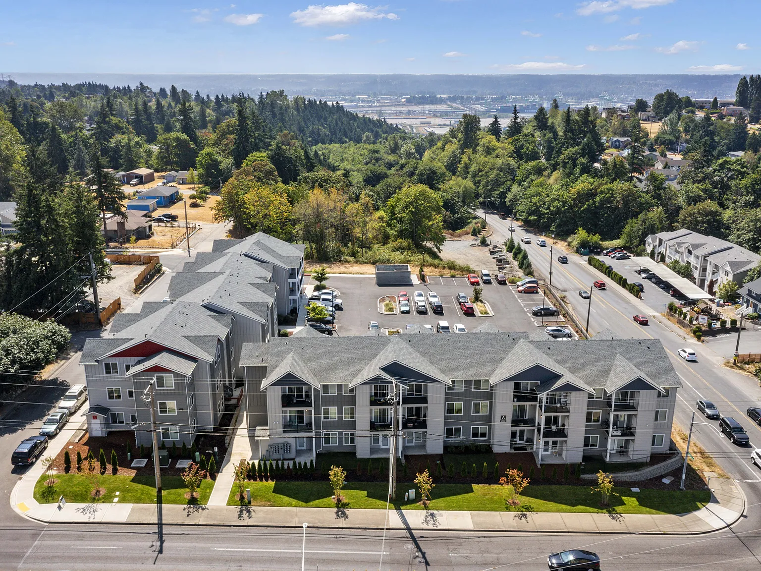 Norpoint Landing Apartments — Photo 4
