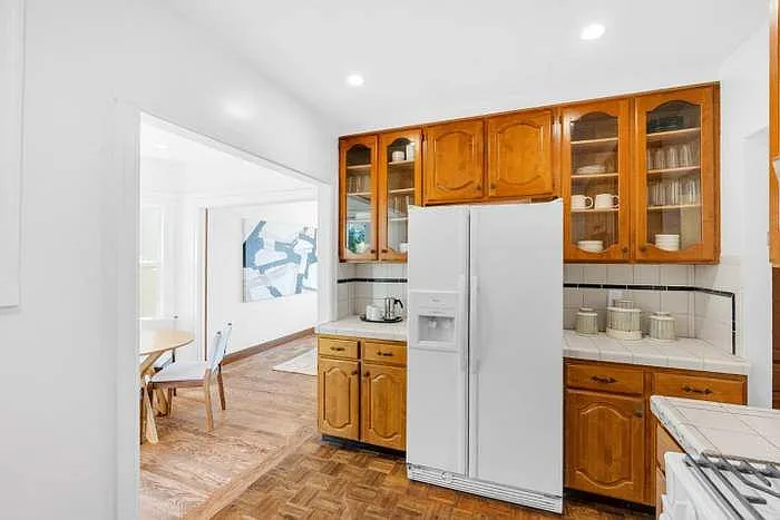 180 Kenwood Way — Photo 7
