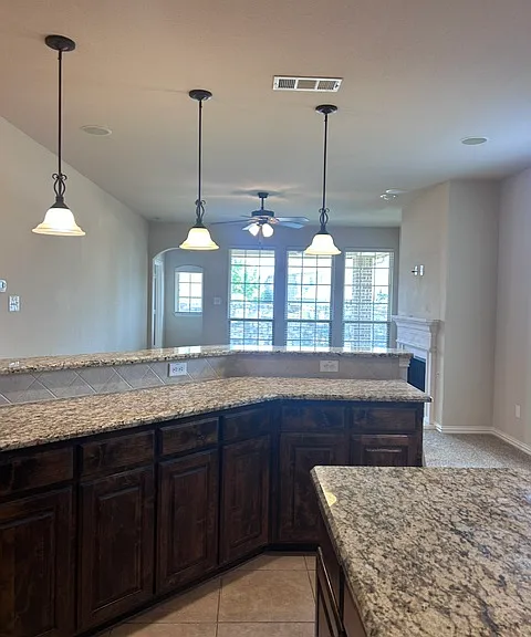 3004 Hereford Dr — Photo 11
