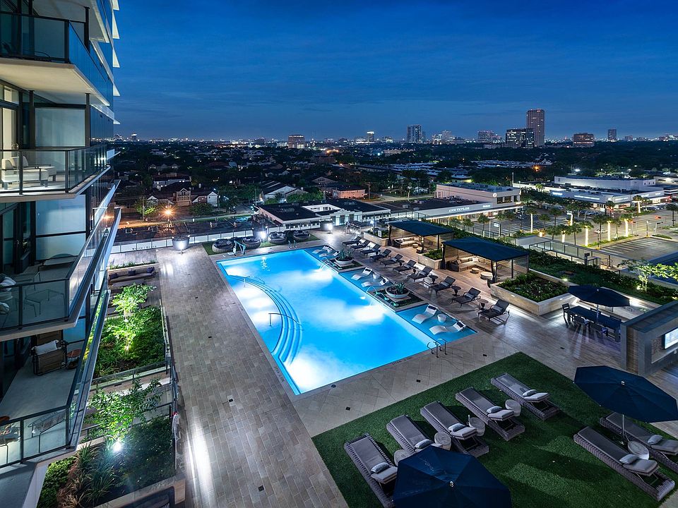 Pool Deck