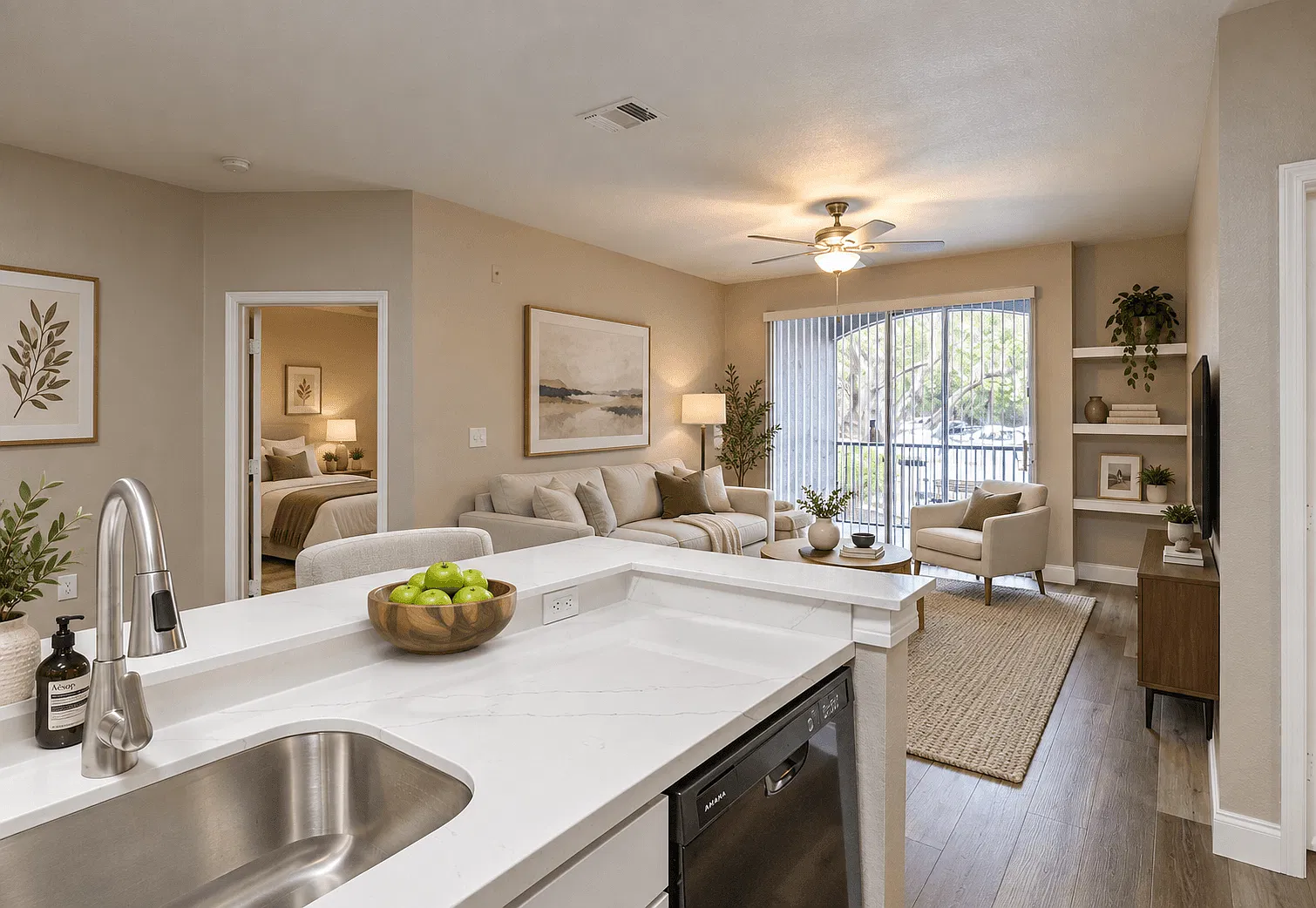 Allegro Palm Apartments — Photo 1