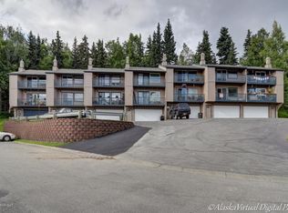 906 Clay Ct, Anchorage, AK 99503