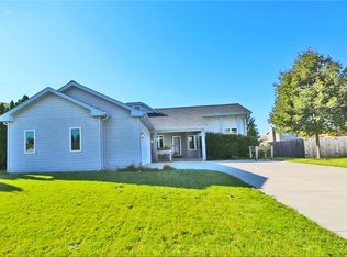 8601 Camelot Trce, Sturtevant, WI 53177