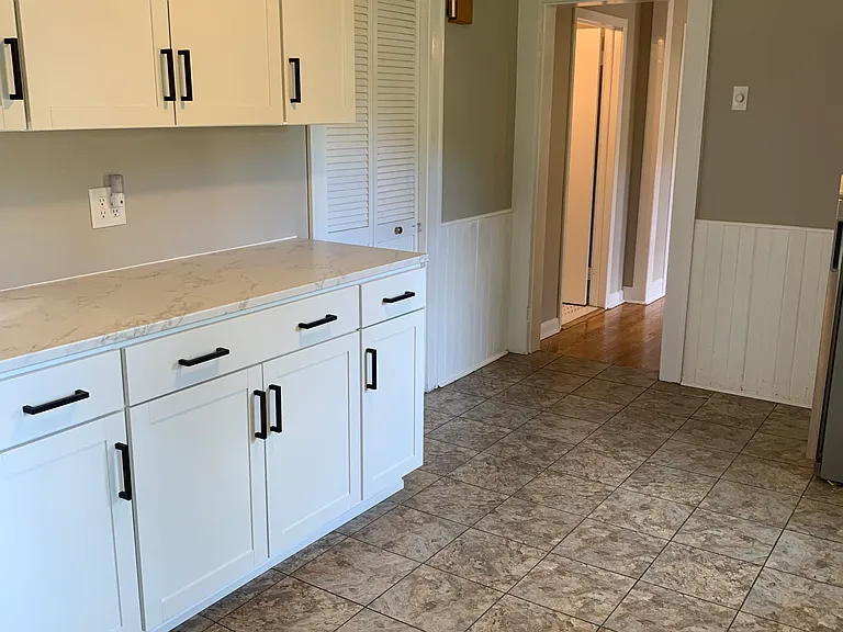 158 Bristol St #2 — Photo 4