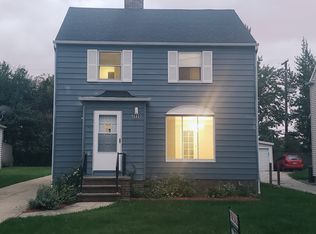 3898 Silsby Rd, University Heights, OH 44118