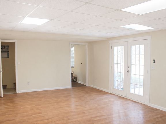 living room/dining