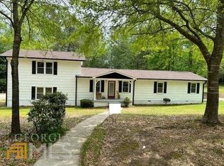 59 Stella Wynn Rd, Newnan, GA 30263