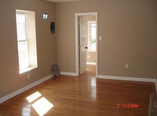 1814 Master St, Philadelphia, PA 19121