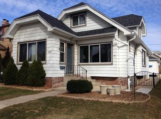 2164 S 77th St, West Allis, WI 53219