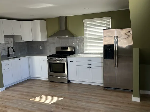 (undisclosed Address), Massapequa, NY 11758