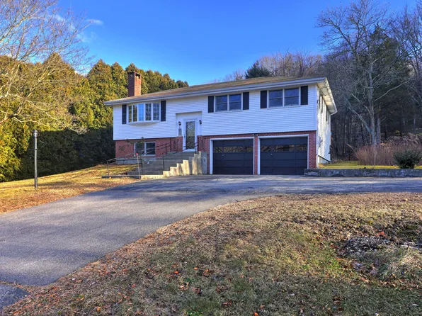 72 Route 82, Montville, CT 06370