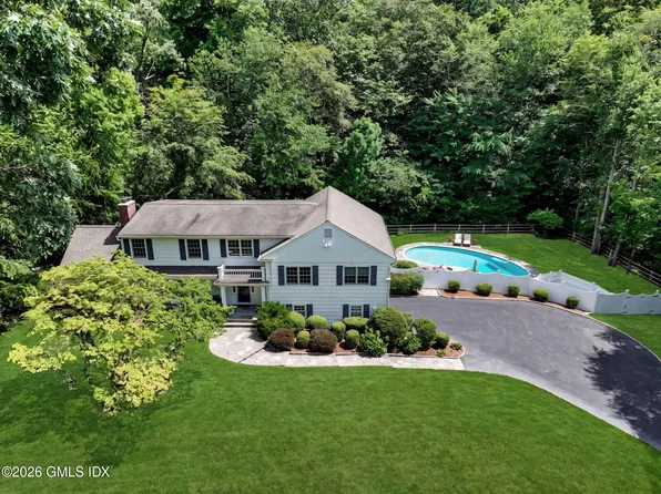 38 Byfield Ln, Greenwich, CT 06830