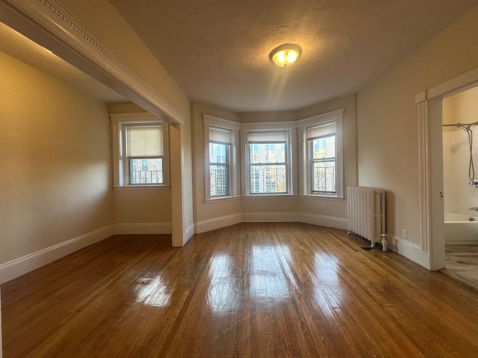 Studio, $1,750 — Photo 1