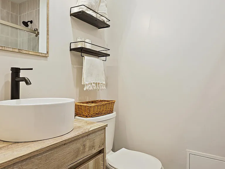 13915 Piscataway Dr — Photo 31