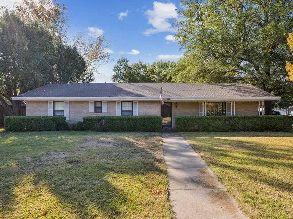 2311 Lange St, Greenville, TX 75402