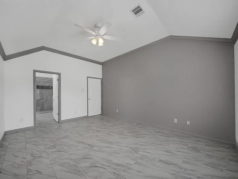 3515 Walden Dr — Photo 19