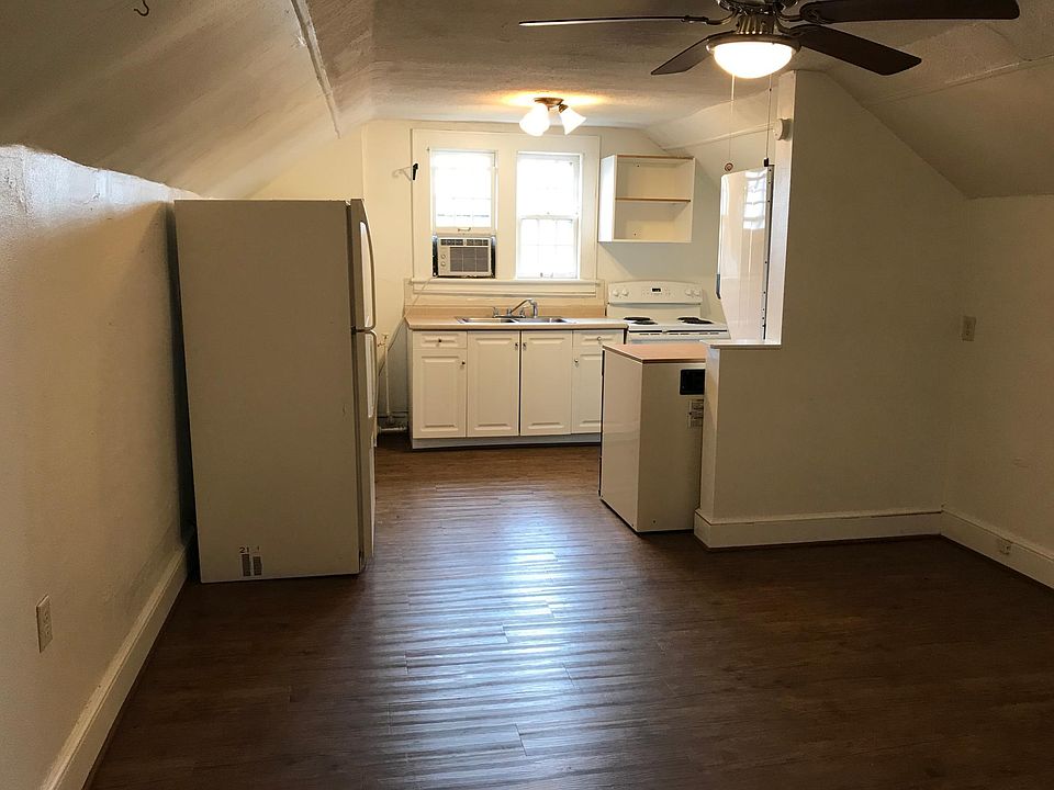 2nd image of 1836 Wakefield Rd SW Floor 3
