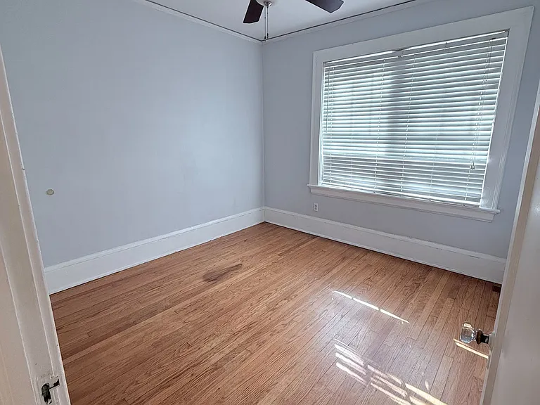 2061 Forbes St #12 — Photo 10