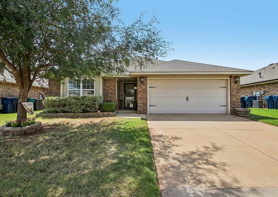 1st image of 9613 Lauren Dr