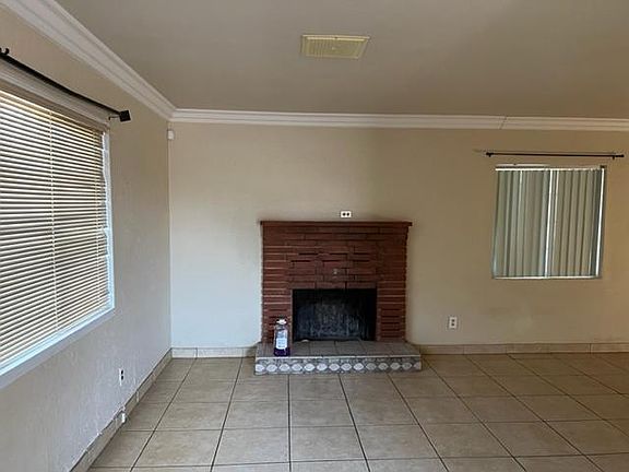 5th image of 12832 7th St