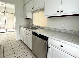 35 Harding St, Beaufort, SC 29902