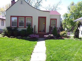 917 Elmwood Ave, Lincoln, NE 68510