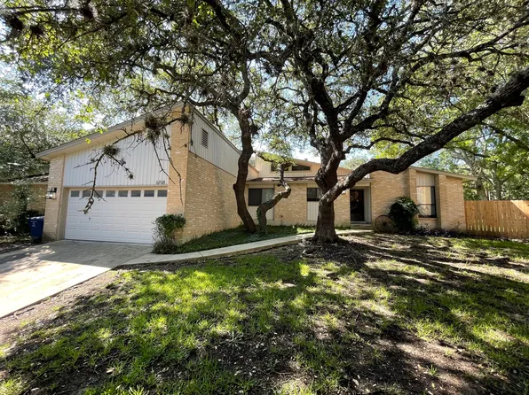 6158 Desert Trail St, San Antonio, TX 78249