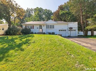 71 Hilldale Road, West Hartford, CT 06117