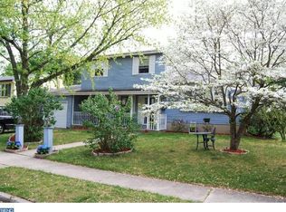 15 Gilbert Ct, Williamstown, NJ 08094