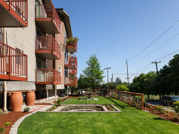 The Parker Apartments, 2701 3rd Ave W #106, Seattle, WA 98119