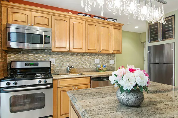 Sold by Keller Williams NYC | media 3