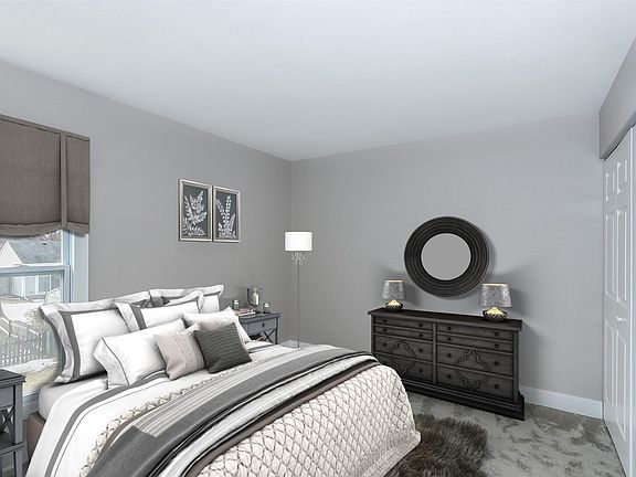 5th image of 256 Ewell Ct