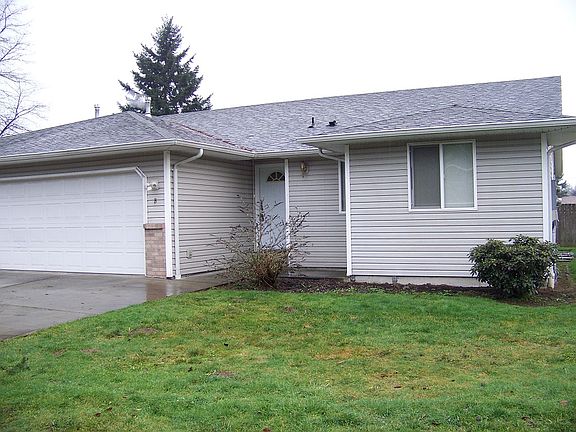 3rd image of 4931 88th St NE