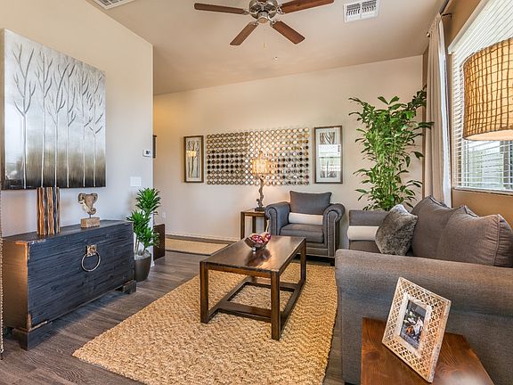 Living Room (1 Bedroom)
