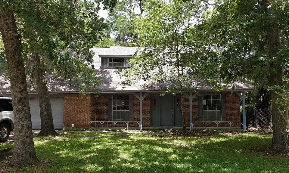 1st image of 803 Lexington Dr