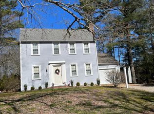 37 Captain Aldens Ln, Osterville, MA 02655