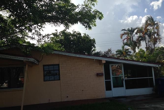 1st image of 2500 Acapulco Dr