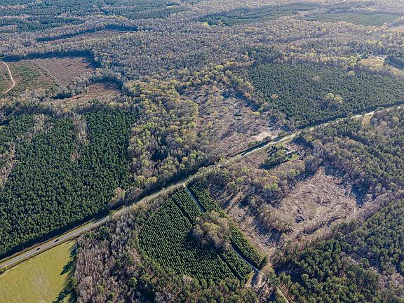 2nd image of 1856 River Rd