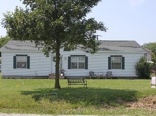 32965 N 600 East Rd, Streator, IL 61364