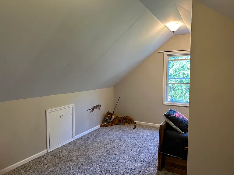 215 Ridge Ave — Photo 14