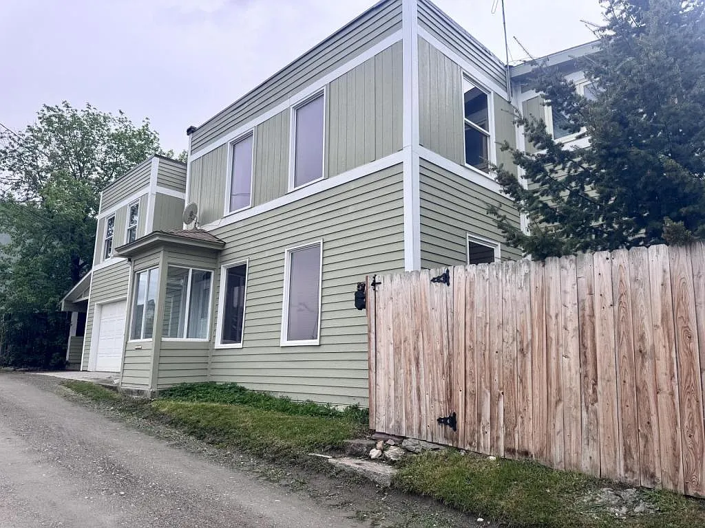 219 Vawter St A — Photo 1