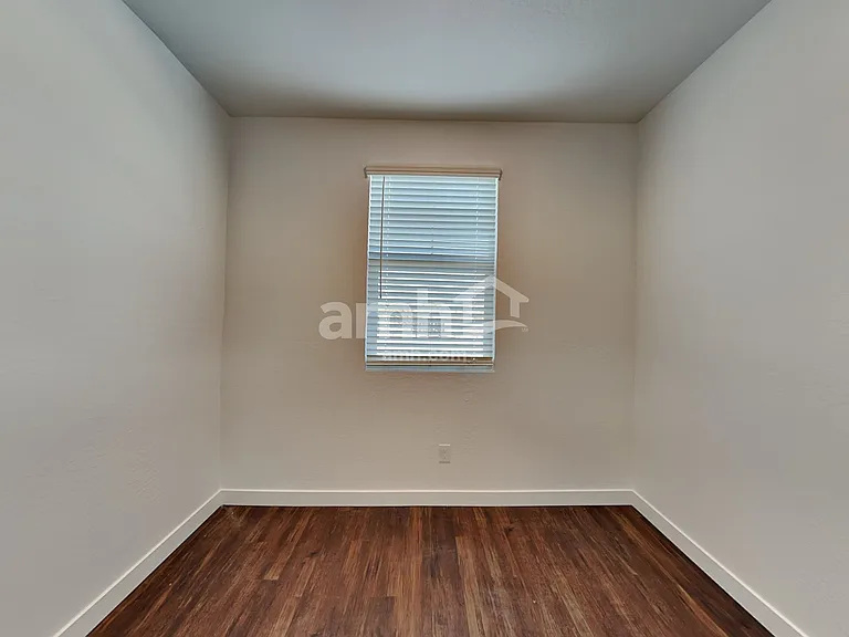 18449 W Honeysuckle Dr — Photo 16