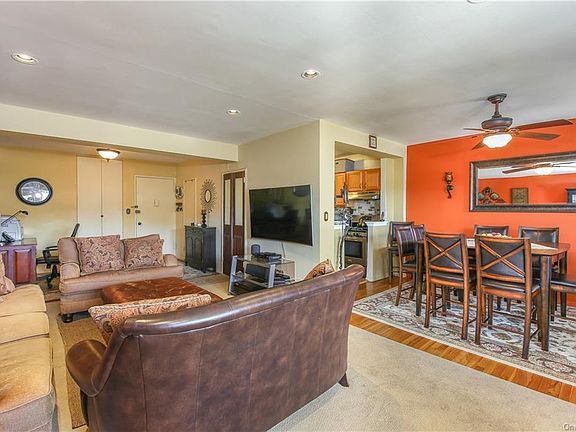 3rd image of 360 Westchester Ave APT 409