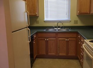 1141 Cottonwood Dr APT 2, Cheyenne, WY 82001