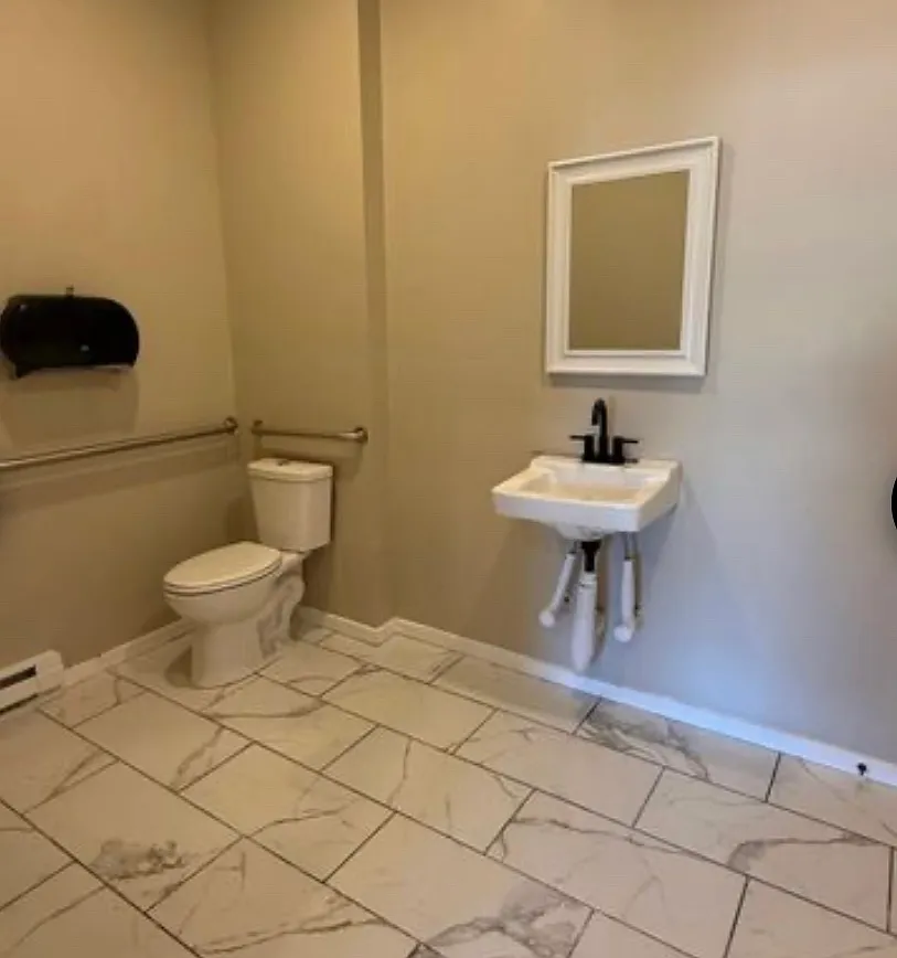 Studio, 1000 sqft, $2,000 — Photo 2